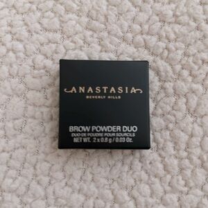 Anastasia Beverly Hills Brow Powder